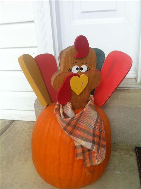 Pumpkin Turkey Decoration, Turkey Pumpkin Decorating, Pumpkin Turkey Craft, Tom The Turkey, Thanksgiving Wood Crafts, Top For Winter, Turkey Handprint Craft, Wooden Turkey, Pumpkin Turkey