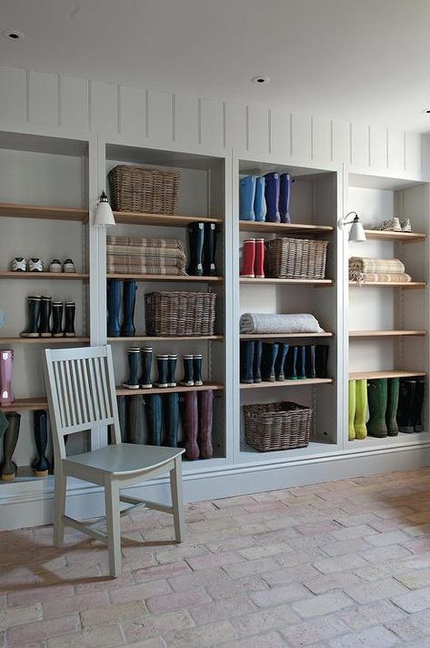 Cottage Mudroom with Wooden Shoe Shelves - Cottage - Laundry Room Boot Rooms, Diner Ideas, Utility Room Designs, Rustic Brick, Black Fireplace, Rooms Design, Brick Tile, Reclaimed Brick, Shoe Shelves