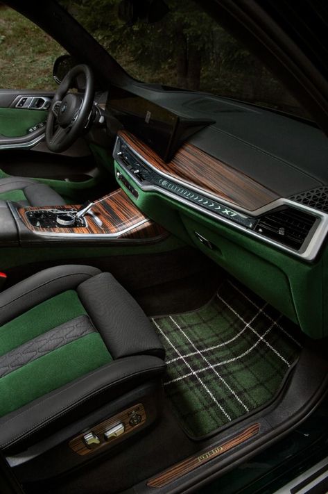 Classic Car Interior, Vw Mk1, New Luxury Cars, Custom Car Interior, Bmw X7, Volkswagen Touareg, Super Luxury Cars, Pretty Cars, Top Cars