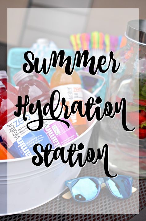 Stay hydrated this summer through this great Summer Hydration Station. A great solution for those days spent playing outside in the warm temps. Tips for what to include, and a couple unique ways to stay hydrated. #HydrateYourSummer #ad Hydration Bar Ideas, Hydration Station Ideas For Work, Hydration Station Classroom, Hydration Station Ideas, Hydration Station Water Tok, Staying Hydrated, Water Hydration, Hydration Station, Water Station