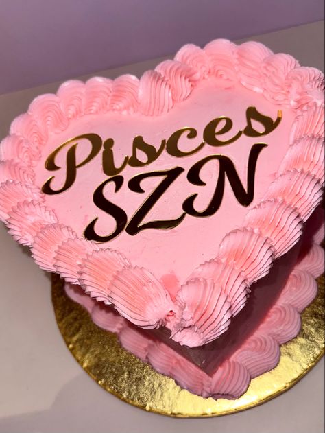 Pisces Birthday Cake Ideas, Pisces Szn Cake, Pisces Birthday Cake, Pisces Cake, 23 Birthday Cake, Pisces Birthday, Cake Inspo, 23rd Birthday, Aesthetic Iphone