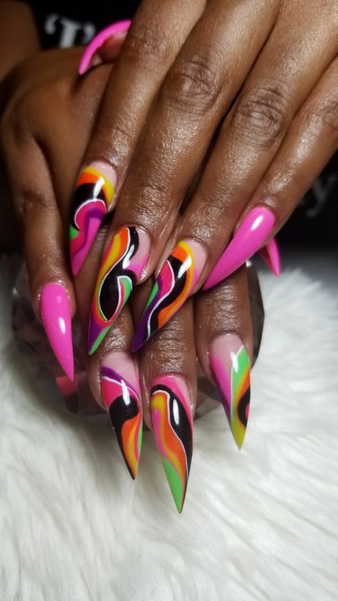 Hot Nails Trends 2024, Difficult Nail Designs, Wild Nail Art, Lsd Nails, Trippy Nail Art, Wild Nail Designs, Art Nail Ideas, Free Nails, Trends Nails