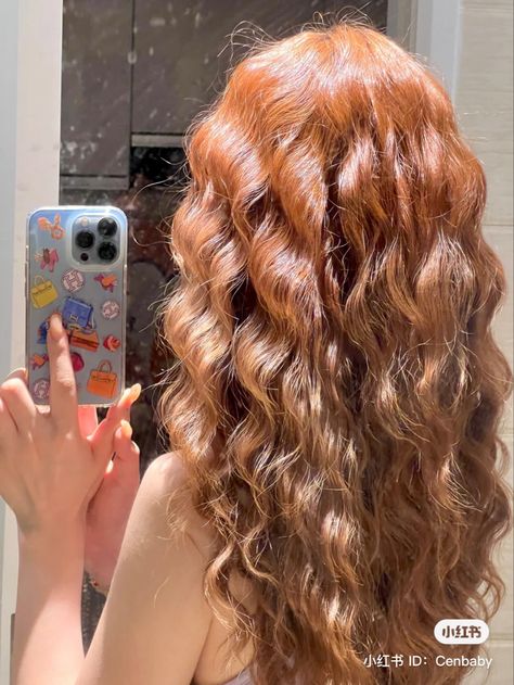 Mermaid Curls Long Hair, Mermaid Hair Waves, Ginger Hair Color, Hairdos For Curly Hair, Hair Styler, Pretty Hair, Hair Inspo Color, Ginger Hair, Aesthetic Hair