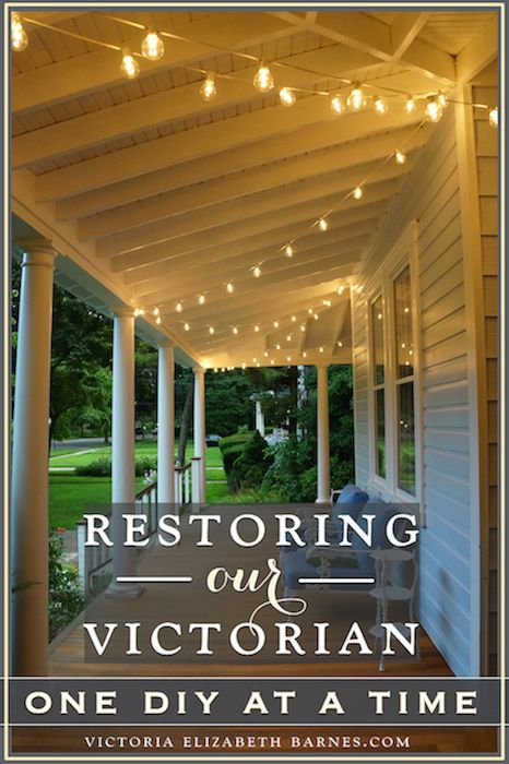 A blog about restoring our 1890 Victorian house. Victorian Porch, Thrifty Decor Chick, Victorian Farmhouse, Cheap Houses, Thrifty Decor, Victorian Decor, Up House, Victorian House, Diy Renovation