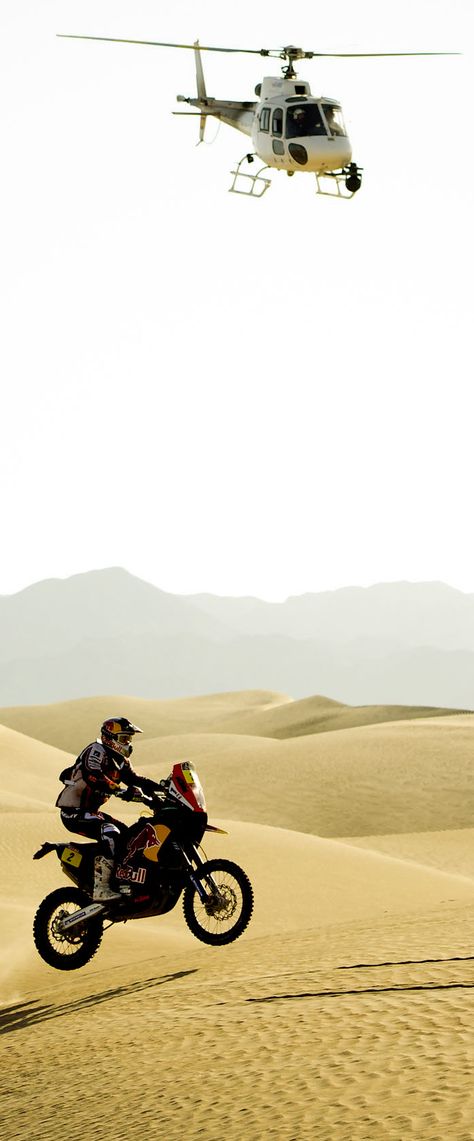 Sand speed record #givesyouwings #dakar Paris Dakar Rally, Ktm Adventure, Rally Raid, Dakar Rally, Motorcycle Photography, Paris Dakar, Adventure Motorcycling, Adventure Bike, Rally Car