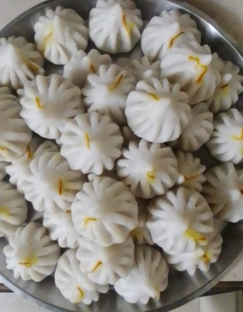 Modak Sweet Snapchat, Ukadiche Modak Snapchat, Modak Sweet Snapchat Story, Modak Indian Sweet, Modak Sweet, Sweet Snapchat, Prasad Recipe, Ukadiche Modak, Happy Diwali Cards