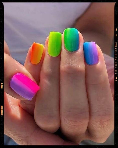 Colorful Candy Nails Cute Nail Designs For Short Nails Back To School, Rainbow Sns Nails, Short Nails Ideas Rainbow, Rainbow Beach Nails, Rainbow Gel Nails Short, Pride Dip Nails, Short Nails Rainbow, Rainbow Dip Nails, Rainbow Short Nails