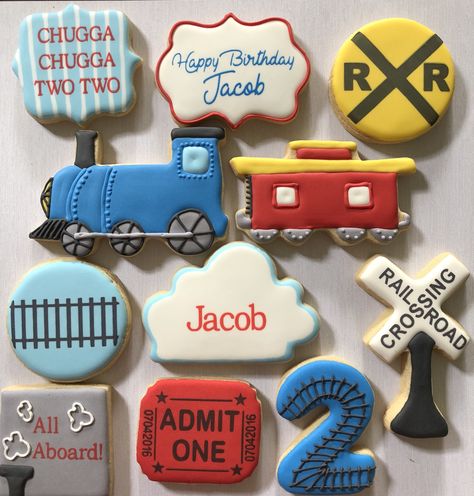 Train Theme Cookies, Train Cookies Decorated, Train Birthday Cookies, Train Sugar Cookies, Christmas Car Decor, Minimalist Christmas Decor Ideas, Holiday Decor Diy, Car Decoration Ideas, Dessert Business