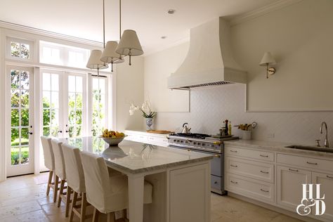 Neutral White Kitchen without Upper Cabinets. White Kitchen Design Ideas. Kitchen Design With No Upper Cabinets. Minimalist White Kitchen. #WhiteKitchen #MinimalistKitchen #KitchenWithoutUpperCabinets #NeutralWhiteKitchen #ModernWhiteKitchen #CoastalWhiteKitchen Kitchens With No Upper Cabinets, Kitchen With No Upper Cabinets, Kitchen No Uppers, Kitchen Without Upper Cabinets, Kitchen No Upper Cabinets, Kitchens Without Upper Cabinets, Porcelain Backsplash, Bright White Kitchen, No Upper Cabinets