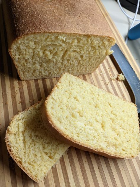 Yeast Corn Bread Loaf (Taste of Home) – Bake on Through to the Other Side Corn Flour Bread Recipes, Yeast Cornbread Recipe, Corn Bread Loaf, Honey Wheat Bread Recipe Machine, Cornbread From Masa Flour, Corn Flour Bread, Cornbread Loaf, Corn Bread Using Yellow Corn Meal, Sweet Corn Spoon Bread