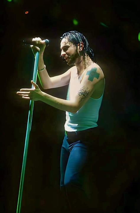 Dave Gahan, Concert Band, Band Photos, Synth Pop, Music Photo, Mode Vintage, New Wave, Music Is Life, Rock Music