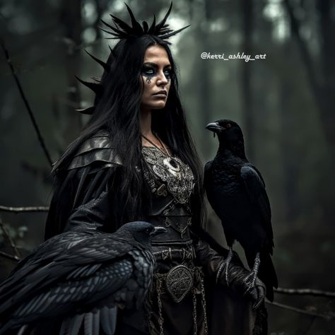 Barbarian Outfit Woman, Crow Queen Costume, Black Raven Halloween Costume, Crow Queen, Raven Woman, Crow Woman, Raven Feather Mantle Viking Costume, Dnd The Raven Queen, Victorian Warrior Woman