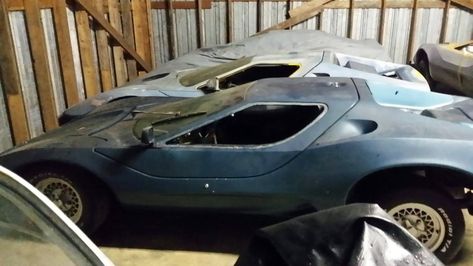 Kit Cars Replica, Chevy Ssr, Replica Cars, Old Vintage Cars, Weird Cars, Shelby Cobra, Abandoned Cars, Body On, Pretty Cars