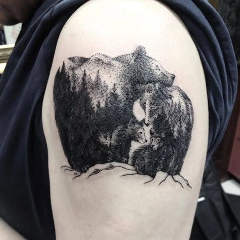 12+ Best Bear Family Tattoo Designs - Page 3 of 3 - PetPress Watercolor Bears, Bear Paw Tattoos, Texas Tattoo, Mother Son Tattoos, Cubs Tattoo, Bear Tattoo Designs, Linework Tattoo, Family Tattoo Designs, Omerta Tattoo