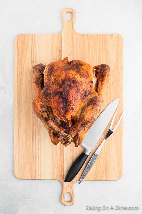 How to Carve a Turkey - Eating on a Dime Carve A Turkey, Potato Recipes Crockpot, Turkey In A Bag, Carving A Turkey, Quick Bread Recipes Easy, Easy Main Dishes, Winter Cooking, Eating On A Dime, Its Done