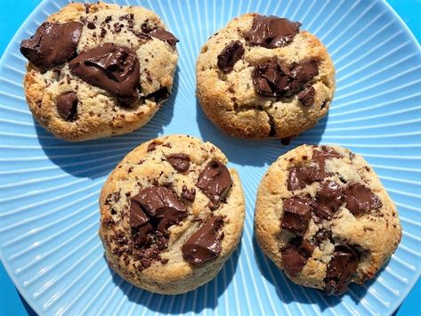 Les Cookies IG Bas : Sans Farine, Sans Beurre, Sans Sucre et Sans Gluten (Mais avec du Chocolat) ! Dessert Ig Bas, Biscuits Diététiques, Healthy Sweet Snacks, Biscuits Cookies, Biscuit Cookies, Breakfast Snacks, Healthy Cookies, Chocolate Desserts, Sweet Snacks