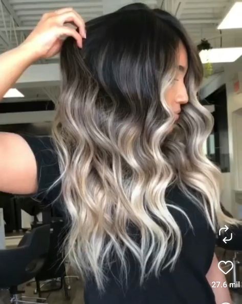 Dark Brown Hair Balayage Edgy, Dark Hair Platinum Balayage, Black Roots Hair Color, Hombre Hair Brown To Blonde, Bayalage Brunette Blonde Dark Roots, Dark Hair With Blonde Ombre, Dark Roots Ombre Hair, Brown Hair On Top Blonde On Ends, Dark Brown Fade To Blonde Hair