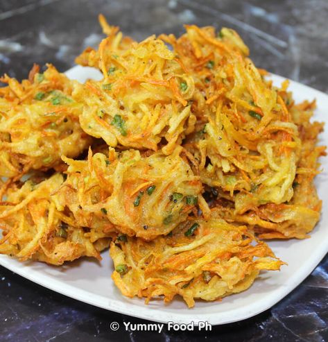 Ukoy Recipe Filipino Food, Carrot And Potato Recipes, Potato And Carrot Recipes, Ukoy Recipe, Filipino Appetizers, Potato Fritters Recipe, Carrot Fritters, Pinoy Recipe, Sweet Potato Fritters