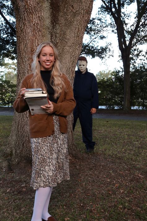 Couples Costume Michael Myers, Michael Myers And Laurie Costume, Michael Myers Halloween Costume Couple, Carrie And Tommy Costume, Michael Myers Trunk Or Treat, Michael Myers Costume Couple, Michael Myers And Laurie Strode Costumes, Laurie Strode Costume Halloween, Micheal Myers Couple Costume