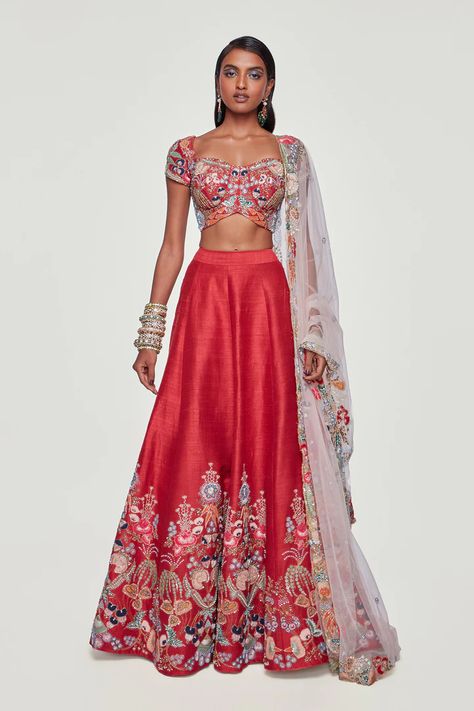 Wedding Edit – Page 2 – Aisha Rao Aisha Rao Lehenga, Aisha Rao, Lengha Blouse, Lengha Blouse Designs, Lehenga With Blouse, Wedding Edit, Rahul Mishra, Indian Bridesmaid Dresses, Sabyasachi Jewellery