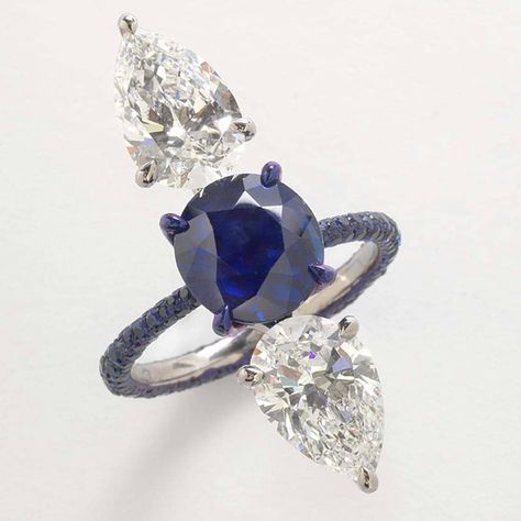 🎀 The Jewelry Notebook 🎀 on Instagram: “Natural Burmese sapphire and diamond ring by Glenn Spiro Jewels 💙💎👉 repost @_.macha._ . . . . . #glennspirojewels #sapphirering…” Sapphire And Diamond Ring, Burmese, Sapphire Ring, Heart Ring, Diamond Ring, Sapphire, Jewelry Design, Notebook, Log In