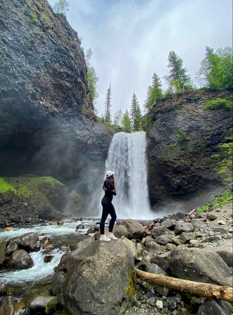 Waterfall in British Columbia British Columbia Aesthetic, Columbia Trip, Columbia Aesthetic, Pure Intentions, Made For Each Other, Aesthetic Picture, Wolf Tattoo, Beauty Nature, He Loves Me