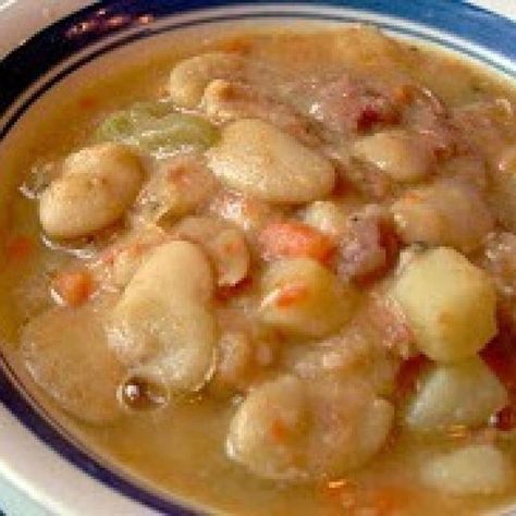 Ham & Lima Soup Recipe | Just A Pinch Recipes Chowders Recipes, Lima Beans And Ham, Lima Bean Soup, Lima Bean Recipes, Beans Beans, Beans Recipes, Lima Bean, Ham Soup, Ham And Bean Soup