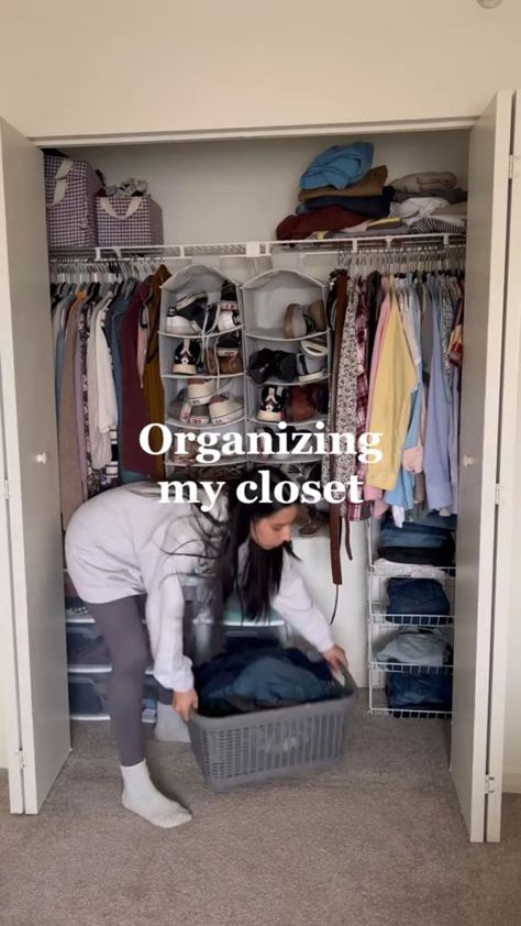 Capsule Wardrobe Wonders: Minimalist Closet Organization Closet Storage Apartment, Organized Clothes Closet, Organizing Tiny Closet, How To Arrange Wardrobe, Organizing My Closet Clothing, Declutter Wardrobe Clothes, Small Shared Closet With Husband, Apartment Friendly Closet Organization, Basic Closet Organization