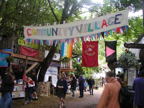 Oregon Country Fair, Story Building, Country Fair, My Fantasy World, Hippie Life, Kids Area, County Fair, Summer Feeling, Future Life