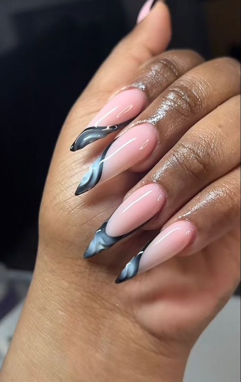 Acrylic Nail Designs Classy, Almond Acrylic Nails Designs, Stilleto Nails Designs, Longevity Diet, Kutek Disney, Unghie Sfumate, Sassy Nails, Long Acrylic Nail Designs, Glamour Nails