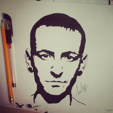 Chester Bennington Sketch, Chester Bennington Drawing, Chester Bennington Art, Stencils Ideas, Tattoo Colour, Deadpool Art, Linkin Park Chester, Doodle Tattoo, Silhouette Stencil