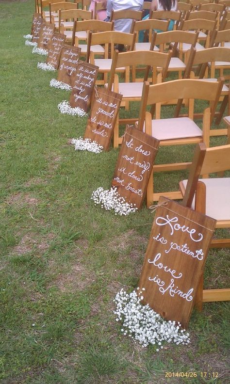 Outdoor Wedding Ideas Isle, Wedding Outdoor Ceremony Aisle, Vintage Wedding Isles Decoration, Rustic Wedding Isles Decoration Outdoor, Isle Way Wedding Decor, Unique Things To Do During Wedding Ceremony, Simple Wedding Isles Decoration Outdoor, Isle Wedding Decorations, Wedding Isles Ideas