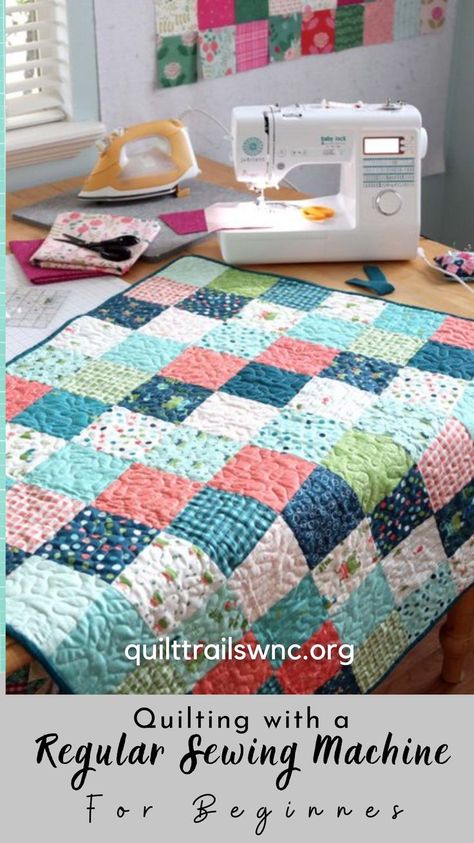 Sewing Machine For Beginners, Beginner Quilt Tutorial, Machine Quilting Tutorial, Beginner Quilting Projects, Quilt Blocks Easy, Beginning Quilting, How To Quilt, Quilting 101, Sewing Machine Quilting