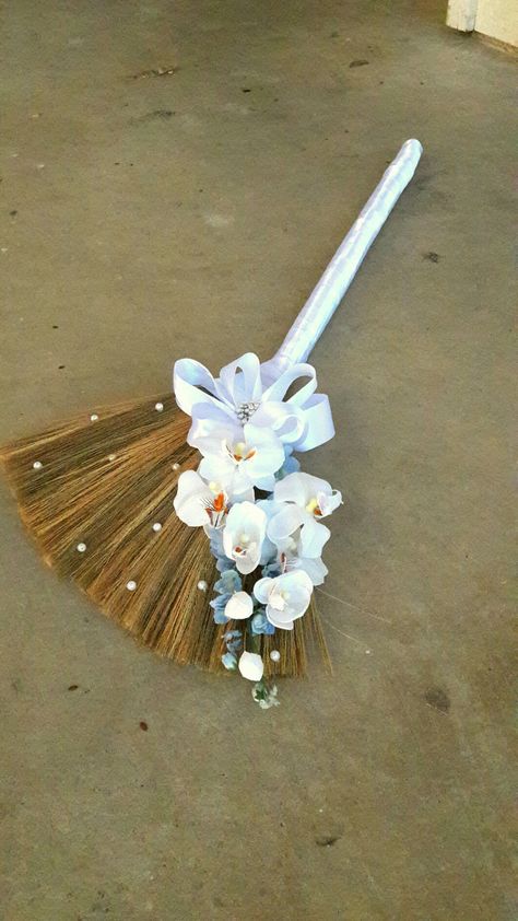 Broom Decorations For Wedding, Wedding Jump The Broom, Jumping The Broom Wedding Ideas, Wedding Jumping Broom, Diy Wedding Broom, Jumping Broom Wedding, Jump The Broom Wedding Ideas, Wedding Broom Ideas African Americans, Jumping The Broom Wedding Diy