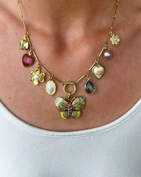 fun & chic at the same time🦋🌼🕊️ #vintagestyle #charmnecklace #girlyfashion #pinterestaesthetic #summerstyle #jewelryinspo #trendingjewelry #cottagecorefashion Thrift Jewelry, Mother Of Pearl Pendant, Heart Vintage, Fun Jewelry, Nail Jewelry, Classy Jewelry, Maximalism, Funky Jewelry, Jewelry Lookbook