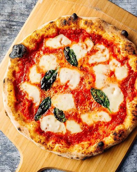 Crate & Barrel's 100 Best Recipes: Our Favorite Recipes of 2024 | Crate & Barrel Margherita Pizza Recipe, Pizza Margarita, Four A Pizza, Pizza Chef, Easy Healthy Meals, Pizza Sauce Homemade, Pizza Margherita, Margherita Pizza, Breakfast Pizza