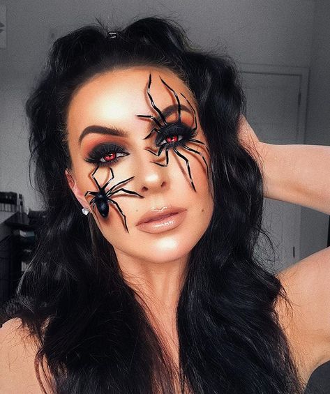 Easy Halloween Eyeshadow Looks, Maquillage Halloween Simple, Spider Makeup, My Biggest Fear, Creative Halloween Makeup, Fantasy Make-up, Holloween Makeup, Biggest Fear, Cute Halloween Makeup