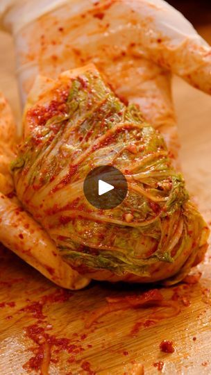 540K views · 30K reactions | @thekoreanmama teaches @twaydabae how to make kimchi | Tasty | buzzfeedtasty · Original audio Make Kimchi, Korean Recipes, Buzzfeed Food, Fermenting, Asian Dishes, Next Step, I'm Sorry, Korean Food, Copycat Recipes