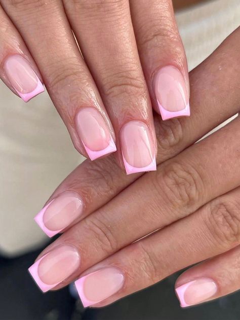 Rose bonbon  Collar    Ongles de couleur Embellished French Nails Square Design, Pink French Tip Nails Gel, Short Square Pink French Tip Nails, Square Nails Pink French Tip, Pink French Square Nails, Pink Tip Nails Square, Short Pink French Nails, Pink French Nails Short, Rose French Nails