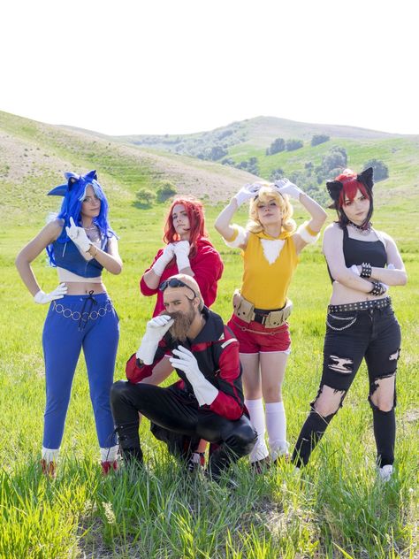 Sonic Group Costume, Tails Sonic Cosplay, Sonic The Hedgehog Outfit, Silver The Hedgehog Cosplay, Sonic And Shadow Cosplay, Sonic Outfit Ideas, Sonic The Hedgehog Cosplay, Knuckles Costume, Group Cosplay Ideas