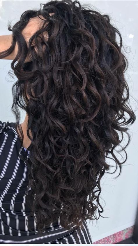 Long Hair Perm, Dark Curly Hair, Stronger Hair, Healthier Hair, Permed Hairstyles, Long Layered Hair, Curly Hair Care, Curly Hair Tips, Curly Hair Cuts