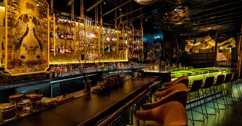 10 Secret Bars and Speakeasies to Discover in San Diego Modern Beach House Plans, Speakeasy Bars, Modern Family House, Modern Courtyard, Secret Bar, Travel Vibes, Two Story House Plans, Sandiego California, Courtyard House Plans