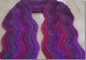 ripple wave crocheted scarf - to convert pattern to U.S. - substitute dc for tr; easiest way I've found is to copy any paste instructions into a Word document - then use "find and replace" to quickly convert instructions. Crochet Wave Pattern, Easy Beginner Crochet Patterns, Crochet Scarf Easy, Crocheted Scarf, Crochet Patterns Free Beginner, Crochet Scarf Pattern Free, Scarf Crochet, Single Crochet Stitch, Scarf Crochet Pattern