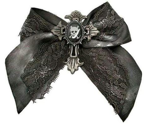 Hair  bow Hairstyles Pirate, Gothic Pirate, Pirate Hair, Gothic Hairstyles, Goth Hair, Hair Bow Clip, Halloween Gothic, Bow Clip, Bow Hair Clips