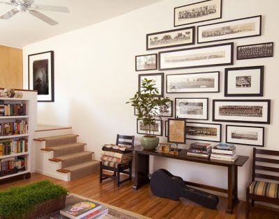 design indulgence: wall arrangements Stairwell Gallery, Painted Hallway, Pine Paneling, Panoramic Pictures, Gallery Wall Design, Framed Pictures, Hal Decor, Knotty Pine, Entry Hallway