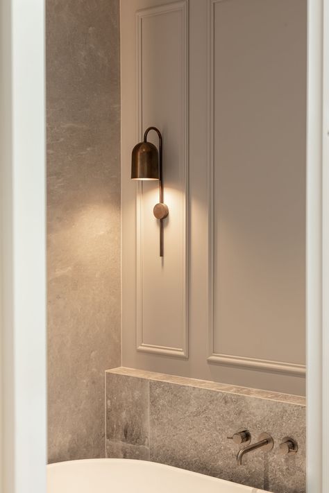 Pairing minimal aesthetics with hand finished aged brass componentry, Duomo is from our original range of lights, its namesake derived from the traditional domed churches found throughout Italy. The Duomo Piccolo Stem Wall Light is waterproof rated IP65 for both indoor and outdoor use. Lynde Galloway Interiors, Bathroom With Picture Rail, French Inspired Powder Room, Laura Hammett Bathroom, Toilet Wall Light, Light And Dwell Bathroom, Bathroom Wall Niche, Hotel Bathroom Aesthetic, Hotel Inspired Bathroom