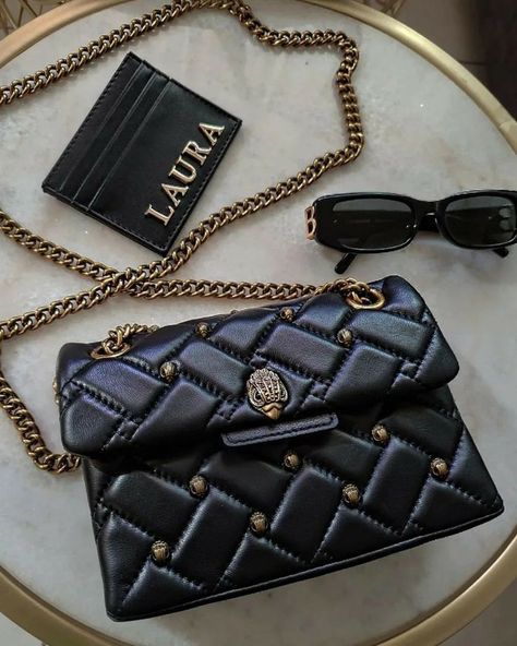 Kurt Geiger Aesthetic, Bolsa Kurt Geiger Outfit, Bolsa Kurt Geiger, Kurt Geiger Bag Outfit, Bolsas Kurt Geiger, Kurt Geiger Purse, Kurt Geiger Bag, Black Bag Outfit, Balenciaga Sunglasses