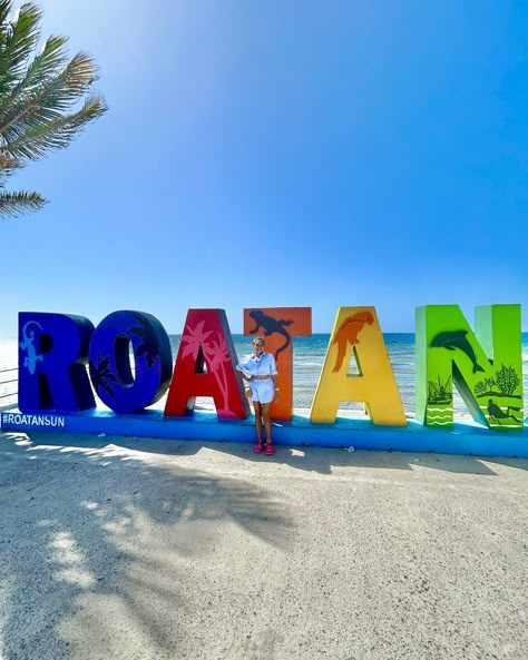 Hugging the cutest sloth in Roatán 🦥 🇭🇳 #roatan #honduras #sloth #travelmoments Roatan Honduras Pictures, Honduras Aesthetic, Honduras Roatan, 2025 Board, Board Manifestation, Board Pictures, Vision 2025, Roatan Honduras, Easy Pixel Art