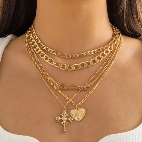 Stunning 5pc Ladies Gold Choker/Pendant Necklace Set #necklaces #goldjewellery Cross Choker, Pendant Choker Necklace, Grunge Jewelry, Cross Jesus, Peach Love, Choker Pendant, Pendant Choker, Chains Necklaces, Gold Choker