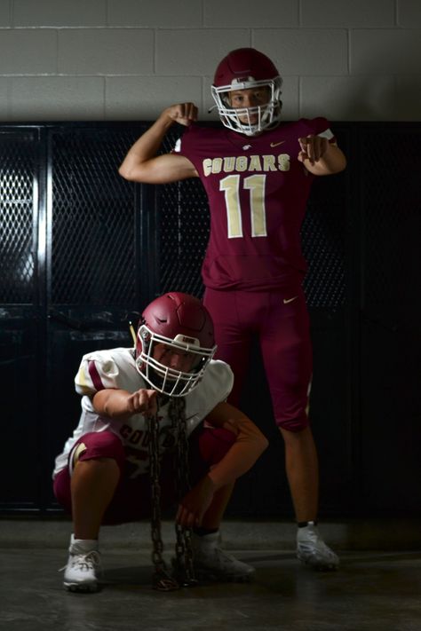 Duo Pose - Football Locker Room Mascot Photoshoot Ideas, Sports Group Photos, Brother Football Pictures, Football Poses For Pictures High Schools, Football Poses For Pictures, Football Media Day Poses, Football Portraits, Football Locker Room, Cute Soccer Pictures